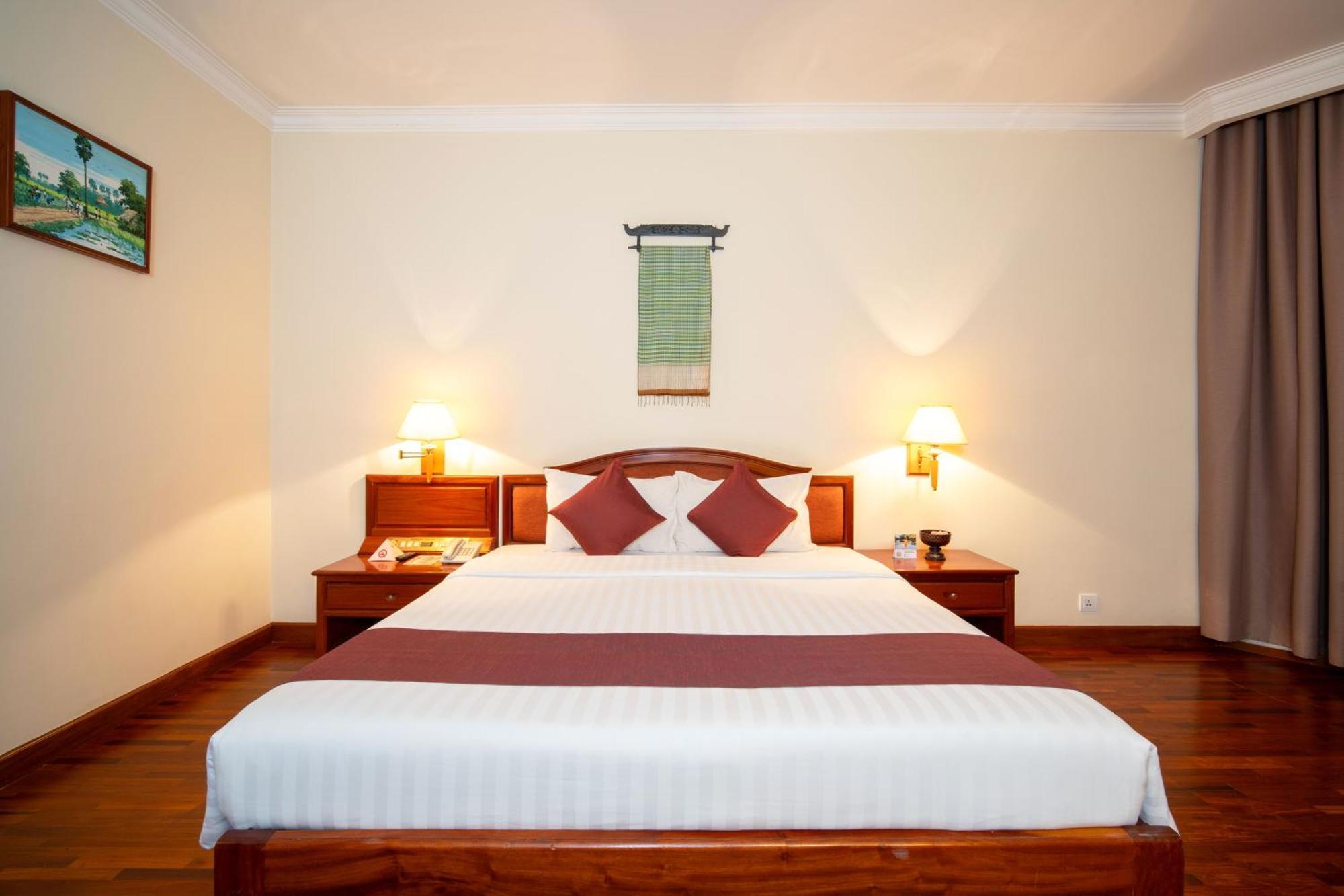 Khemara Angkor & Hotel Siem Reap