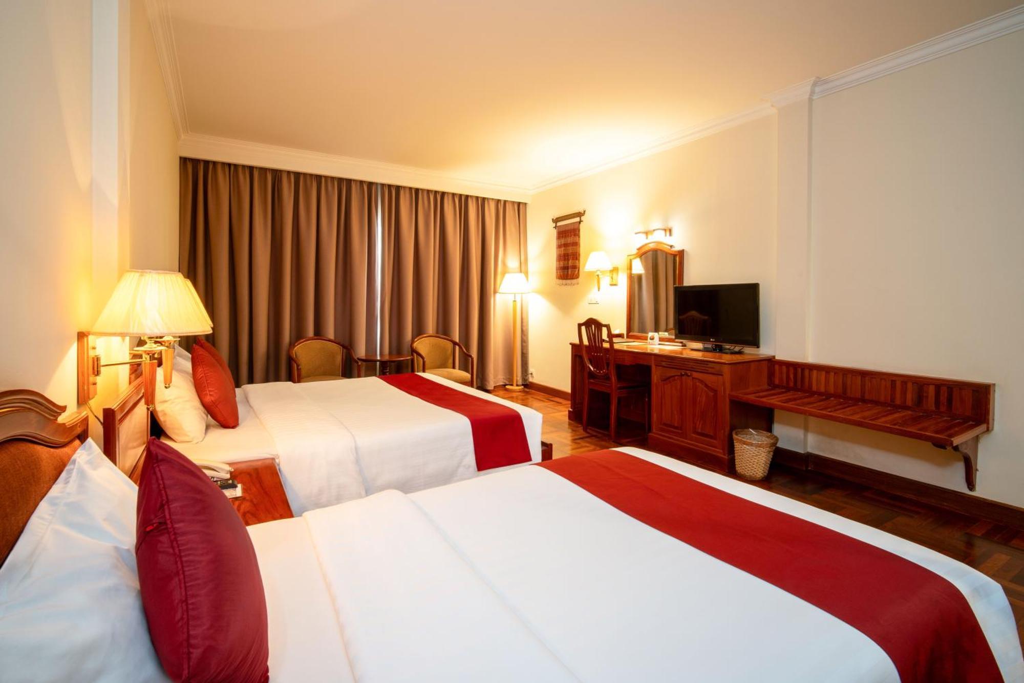 Khemara Angkor & 4* Siem Reap