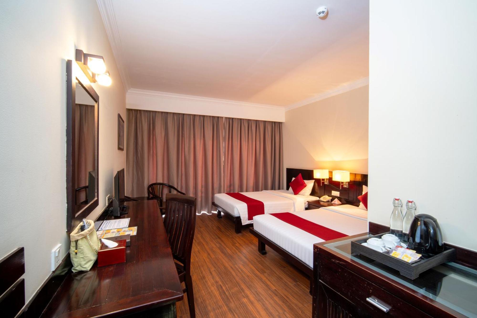 Hotel Khemara Angkor &