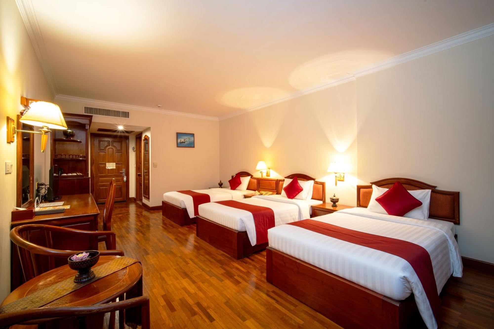 Khemara Angkor & 4* Siem Reap